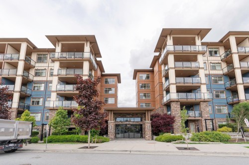 113-20673 78 Avenue  Langley, BC V2Y 3K1