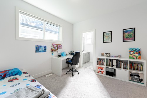 16755 16A Avenue, Surrey, BC 