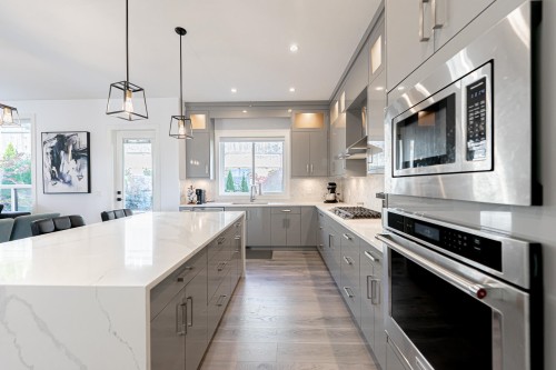 16755 16A Avenue, Surrey, BC 
