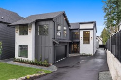 23717 40 Avenue  Langley, BC V2Z 2J9