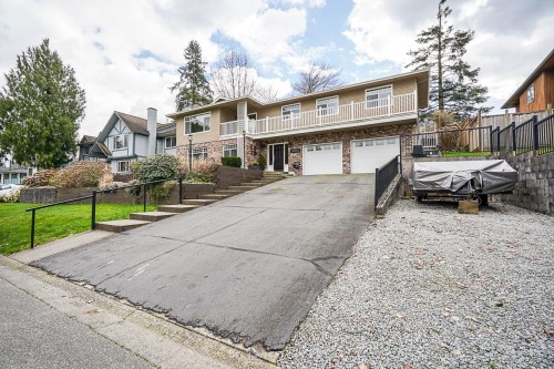 20504 95a Avenue  Langley, BC V1M 1H5