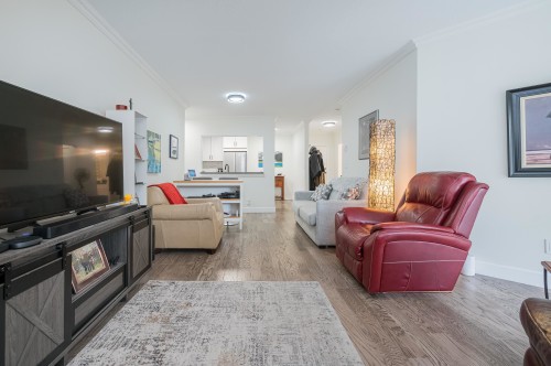 204-1255 Best Street, White Rock, BC 