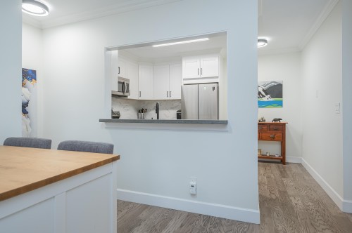 204-1255 Best Street, White Rock, BC 