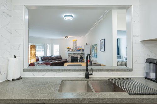 204-1255 Best Street, White Rock, BC 