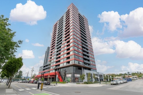 1012-10626 City Parkway  Surrey, BC V3T 0S3