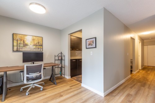 105-5191 203 Street, Langley, BC 