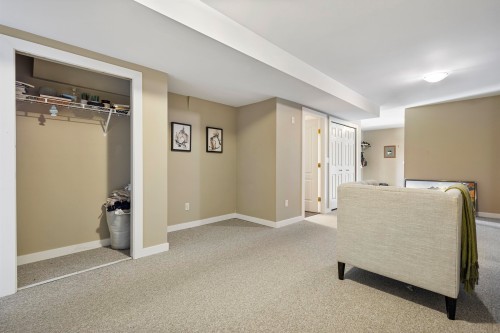 2772 St Moritz Way, Abbotsford, BC 