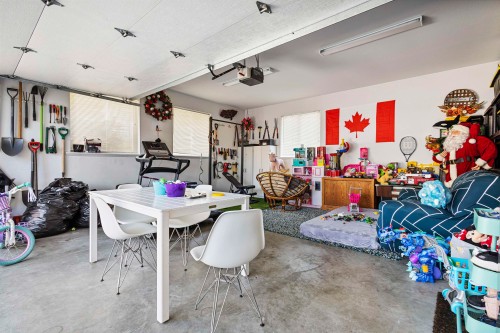 2772 St Moritz Way, Abbotsford, BC 