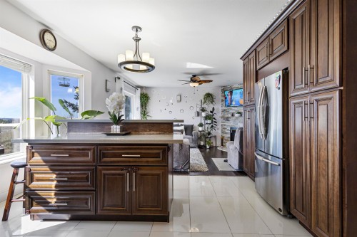 2772 St Moritz Way, Abbotsford, BC 