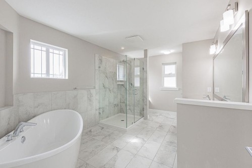 20443 83A Avenue, Langley, BC - Indoor Photo Showing Bathroom
