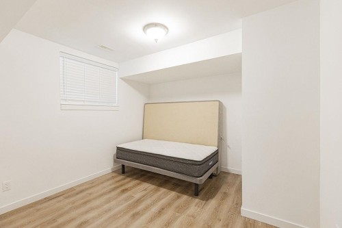 20443 83A Avenue, Langley, BC - Indoor Photo Showing Bedroom