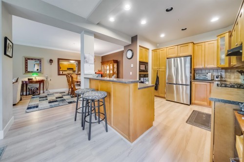 21-16655 64 Avenue, Surrey, BC 