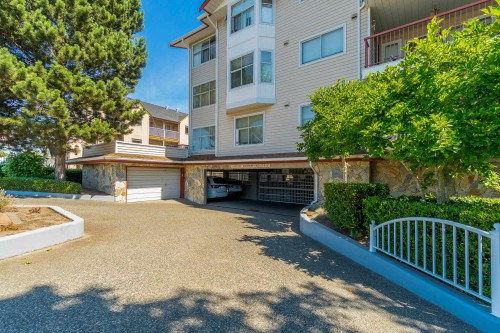 103-5776 200 Street, Langley, BC 