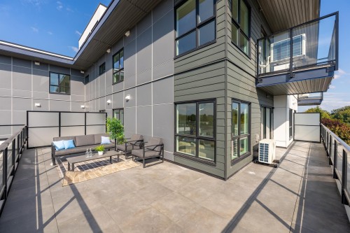 503-5398 207 Street  Langley, BC V3A 2G1