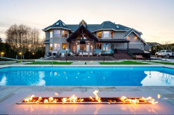 3472 164a Street Surrey, BC V3Z 0M1