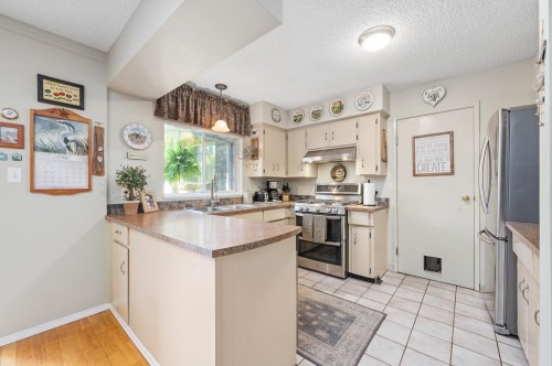 12332 24 Avenue, Surrey, BC 