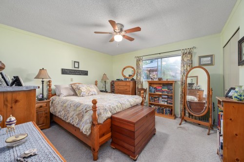 12332 24 Avenue, Surrey, BC 