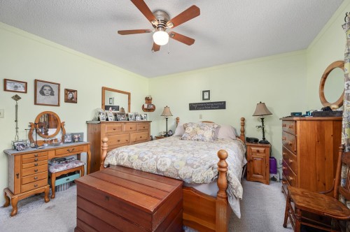 12332 24 Avenue, Surrey, BC 