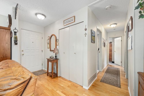 12332 24 Avenue, Surrey, BC 