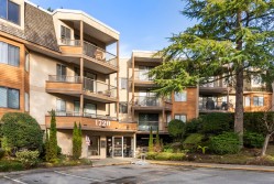 106-1720 Southmere Crescent Surrey, BC V4A 6E3