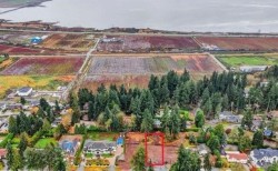 12672 54 Avenue Surrey, BC V3X 3C2