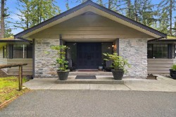 2890 202 Street Langley, BC V2Z 2B9