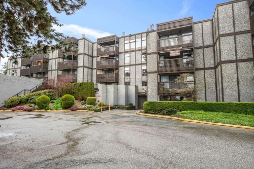 114-9672 134 Street  Surrey, BC V3T 5L5