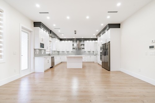 10648 124 Street, Surrey, BC 