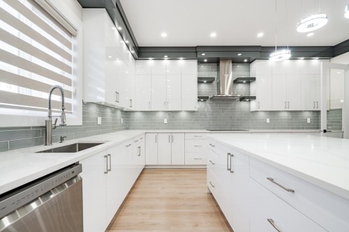 10648 124 Street, Surrey, BC 