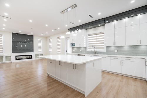 10648 124 Street, Surrey, BC 