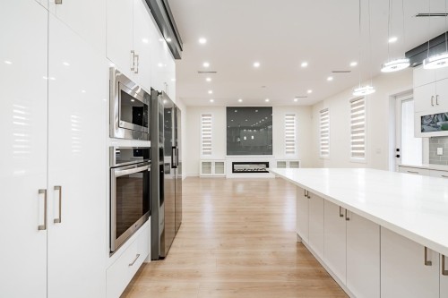 10648 124 Street, Surrey, BC 