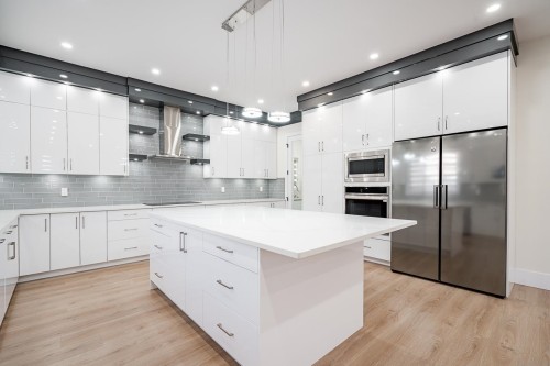 10648 124 Street, Surrey, BC 