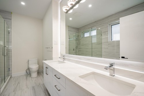 10648 124 Street, Surrey, BC 