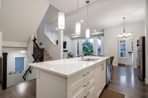 20427 83b Avenue  Langley, BC V2Y 0R6