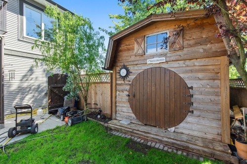 8637 Maynard Terrace, Mission, BC 