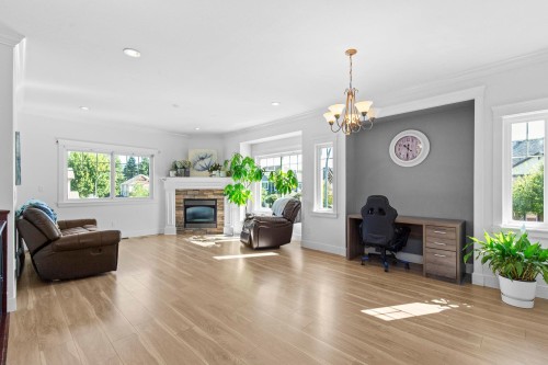 8637 Maynard Terrace, Mission, BC 