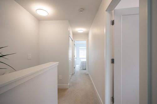 24-2070 Oak Meadows Drive, Surrey, BC 