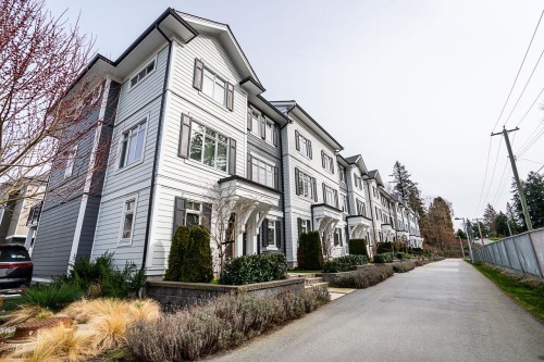 24-2070 Oak Meadows Drive, Surrey, BC 