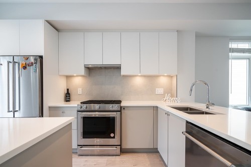 24-2070 Oak Meadows Drive, Surrey, BC 