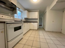 14700 Ashford Place Surrey, BC V3R 6P5