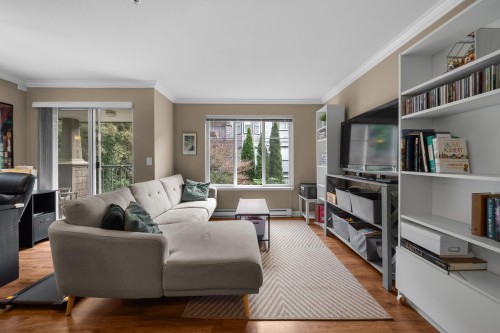 206-5488 198 Street, Langley, BC 