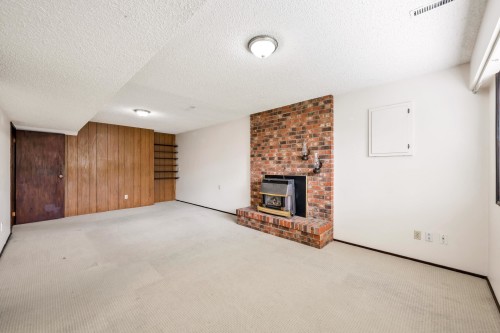 14237 69 Avenue, Surrey, BC 