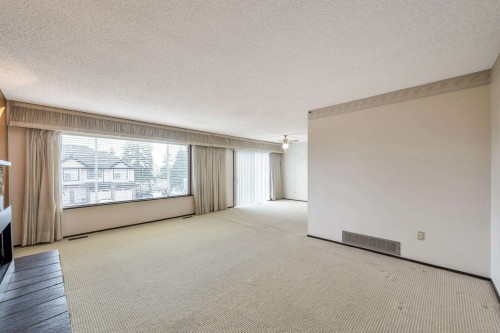 14237 69 Avenue, Surrey, BC 