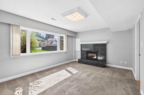 20357 42 Avenue, Langley, BC 