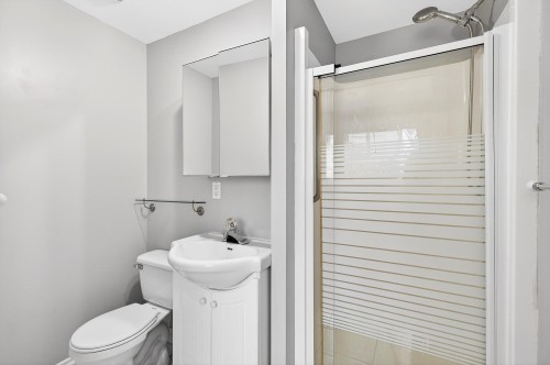 20357 42 Avenue, Langley, BC 