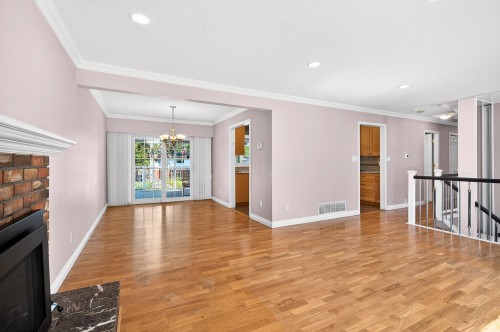 20357 42 Avenue, Langley, BC 