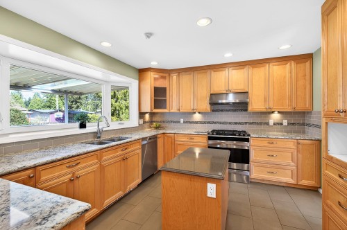 20357 42 Avenue, Langley, BC 