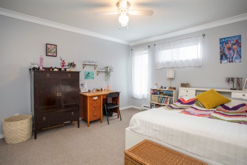 6016 Brooks Crescent, Surrey, BC 