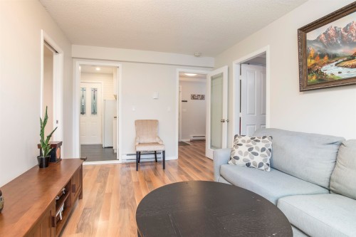 6016 Brooks Crescent, Surrey, BC 