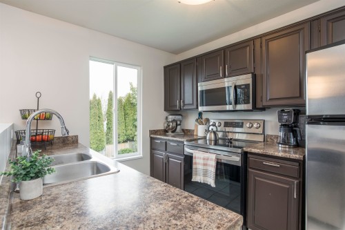 6016 Brooks Crescent, Surrey, BC 